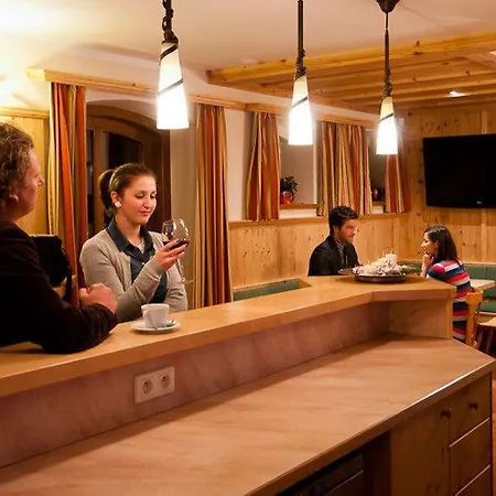 Przystanek Bavaria - Sauny, Parking Oraz Skipass W Cenie! * Karpacz